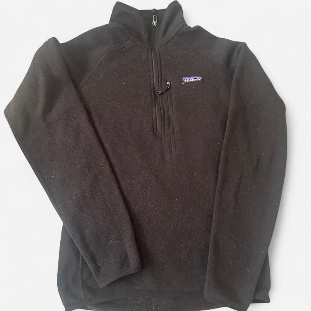 Patagonia Men's Black Fleece Quarter Zip Sweatshirt